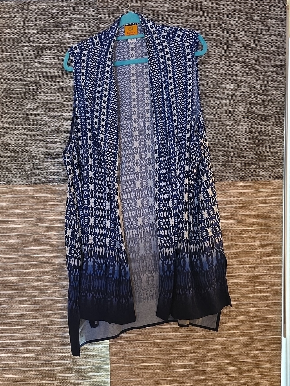 Ruby Rd. Navy and White Sleeveless Printed Duster Vest